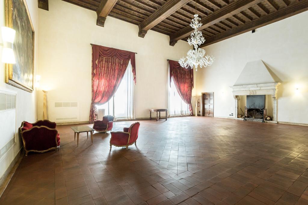 Hotel Columbus ローマ エクステリア 写真