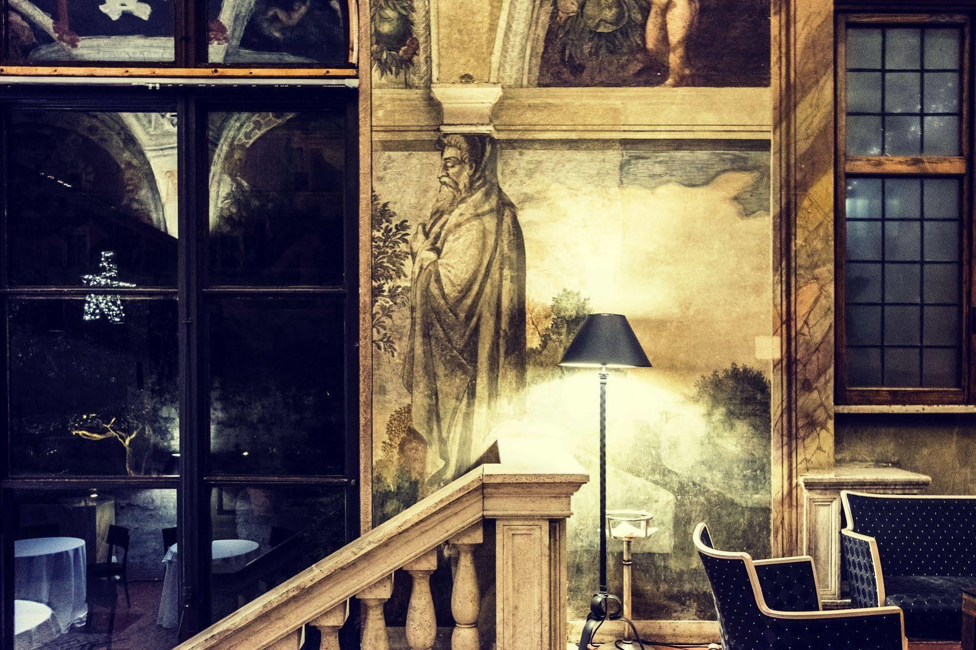 Hotel Columbus ローマ エクステリア 写真